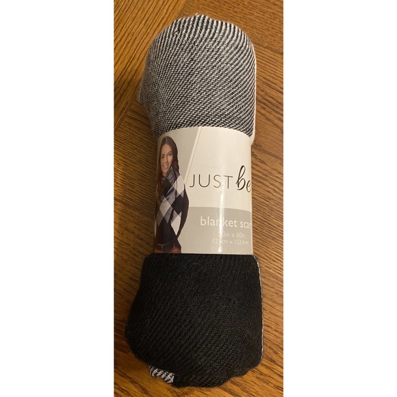 Womens "Just Be" Brand Blanket Scarf Black And White NEW NWT Soft & Cozy - Picture 1 of 6